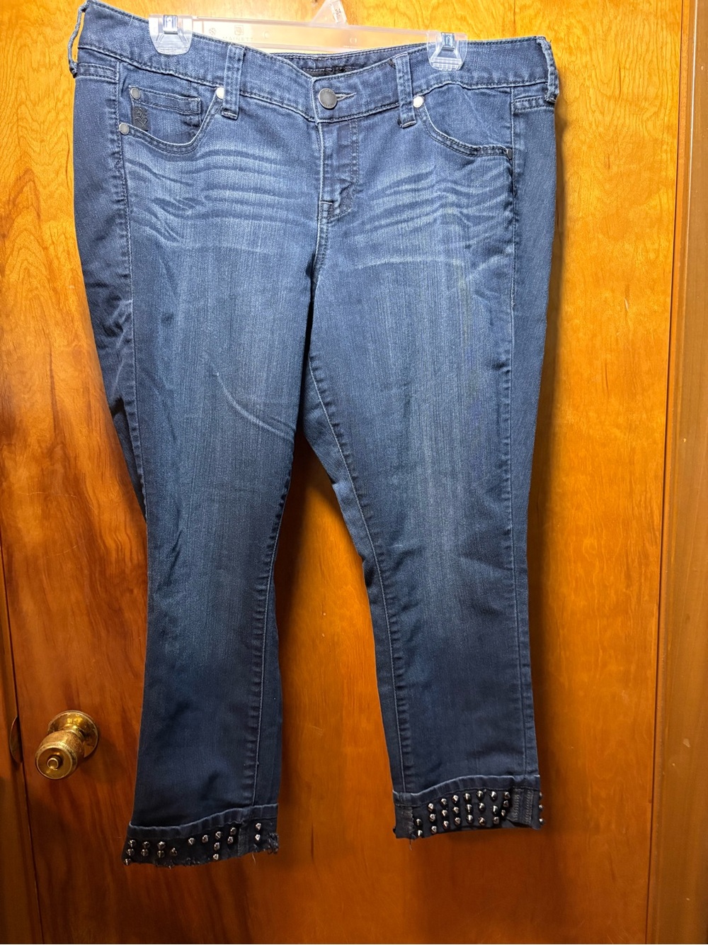 torrid Dark Blue Stretch Denim cropped Jeggings with black studs